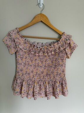 BCBGeneration Pink Ruffle Cap Sleeve Off Shoulder Smocked Floral Top Sz S